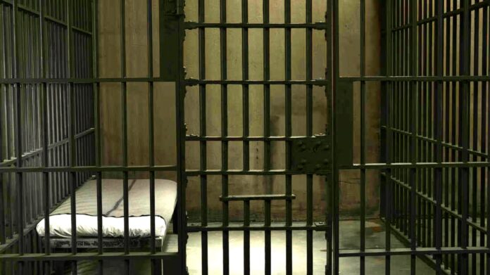 Kurdistan Political Prisoners, Salaries to Triple as Federal Transfer Nears Completion