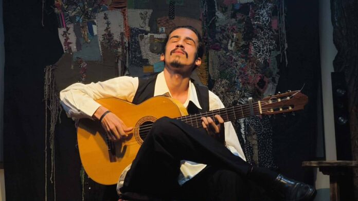 Sulaymaniyah Guitarist Revives the Spirit of Spanish Flamenco in “Soli Flamenco” Performance