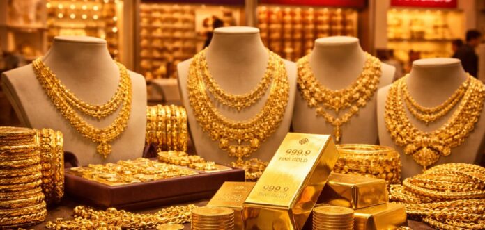 Gold Prices Approach Critical Turning Point