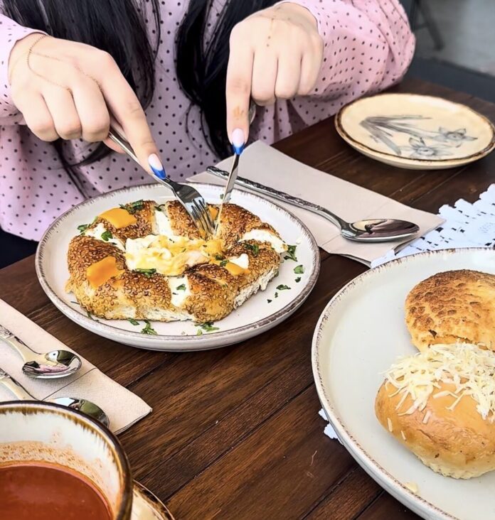 Breakfast Review: A Morning at Coccolina Bakehaus and Tea in Erbil