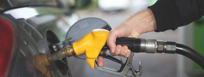 More Than 90 Gas Stations Distribute Subsidized Gasoline at 750 Dinars